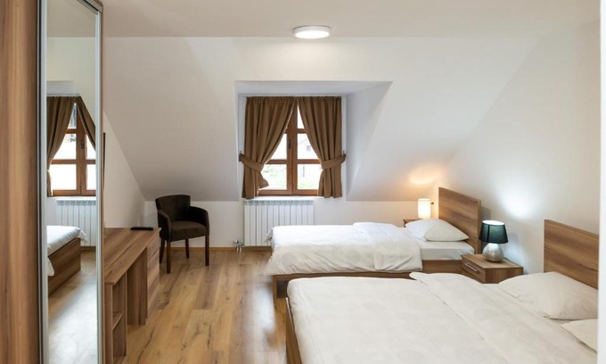 Kolasin House | Guest House Alte