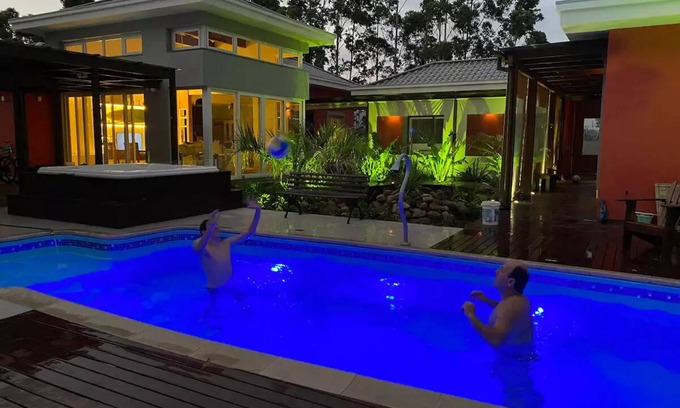 Aracatuba House | Guest House Hidrospa Lagoa Azul