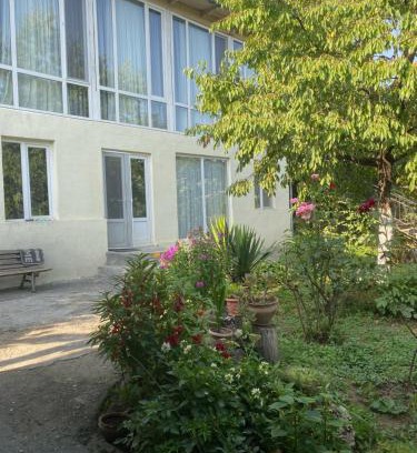 Tsageri House | Guest House Chalistavi