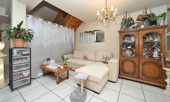 Lourdes Bed & Breakfast | Guest House 'Chambre Parentale Dans Maison' with Mountain View, Shared Terrace and Wi-Fi