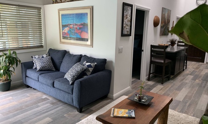 Winnetka House | GUEST HOUSE - DAILY RATE