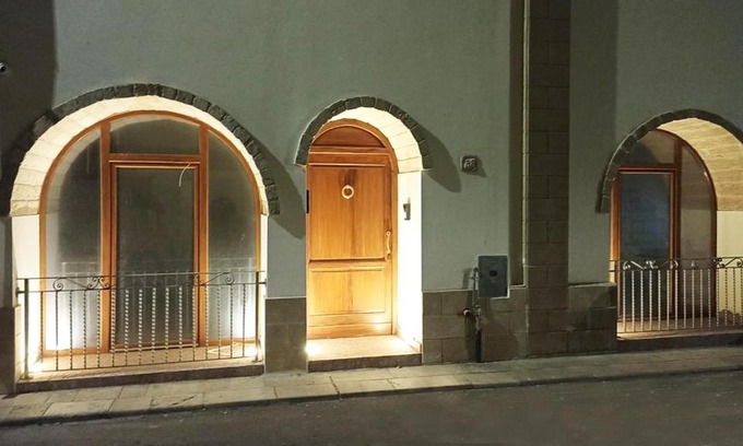 Alliste House | Guest House Eleonora by BarbarHouse