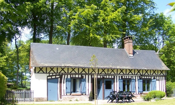 Ermenouville House | Guest house Ermenouville, 2 bedrooms, 6 people