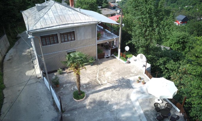 Kvariati House | Guest House Family