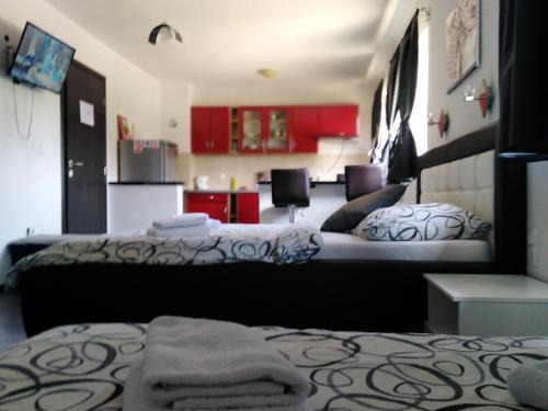 Irinovac House | Guest House First Stop