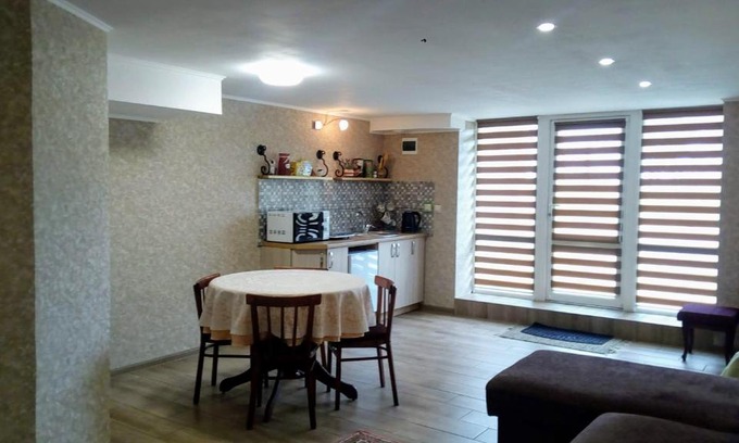 Lieninski rajon House | Guest house Izumrudnyy