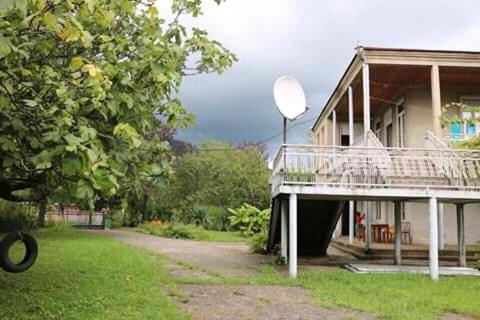Salkhino House | Guest House Knarik