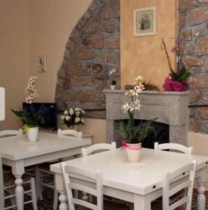 Luras House | Guest House Le Gemelle