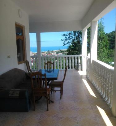 Gonio House | Guest house maka