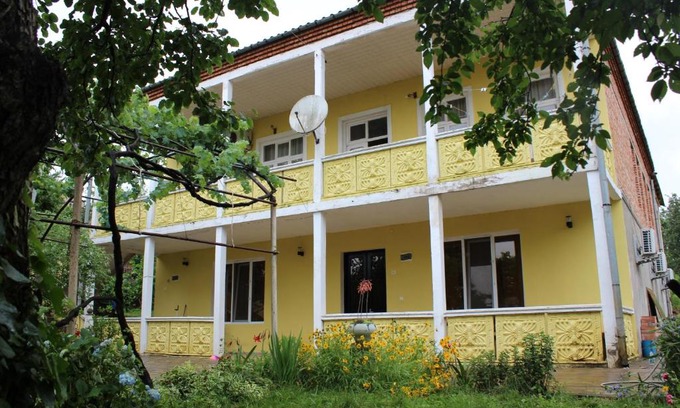 Tsqaltubo House | Guest house Maspindzeli