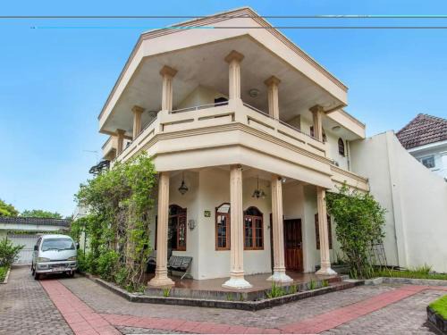 Yogyakarta House | Guest House MW 46 by NmRooms