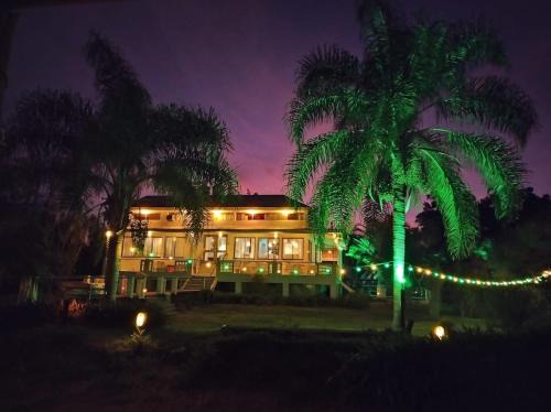Partido de Tigre House | Guest House Peter Flanders