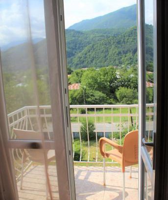 Ambrolauri House | Guest house Racha