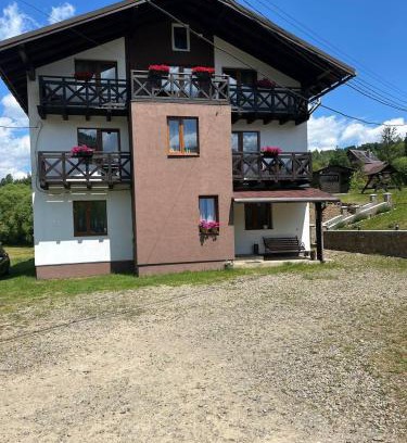 Slavske House | Guest House Stari Druzy