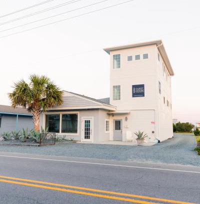 Topsail Beach House | Guest House Topsail