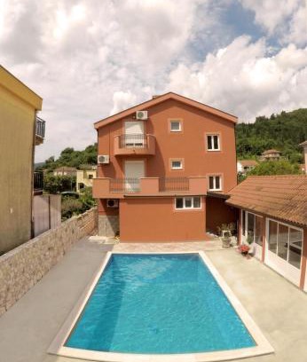 Zelenika House | Guest House Villa Živanović
