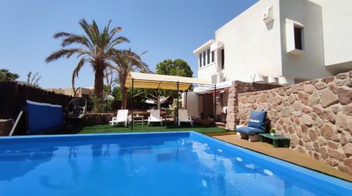 Eilat House | Guest House "Villa Klara Eilat" Heated pool and sauna all year round