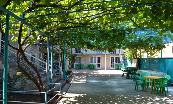 Vityazevo House | Guest house "Vinogradnaya Loza"