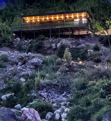 Theth House | Guest House Waterfall Theth