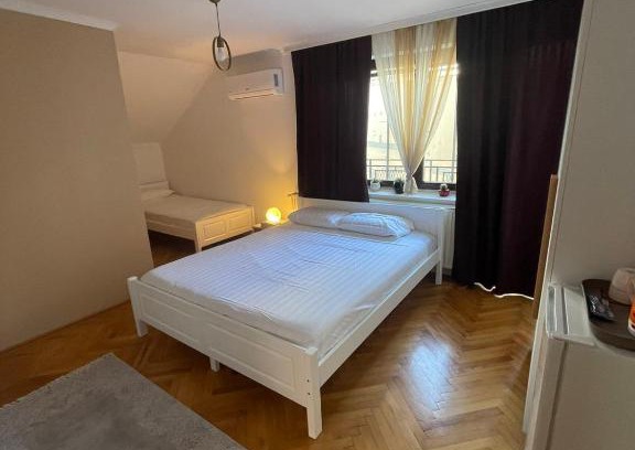 Kolovicë House | Guesthouse 12a