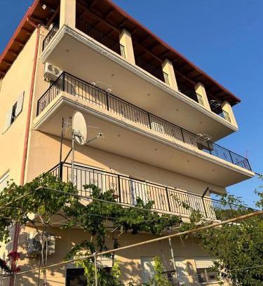 Dhermi House | Guesthouse Mateo