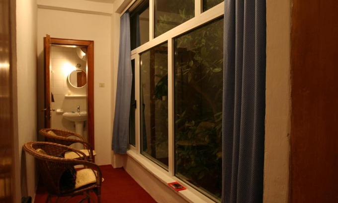 Tirana House | Guesthouse Pension Andrea