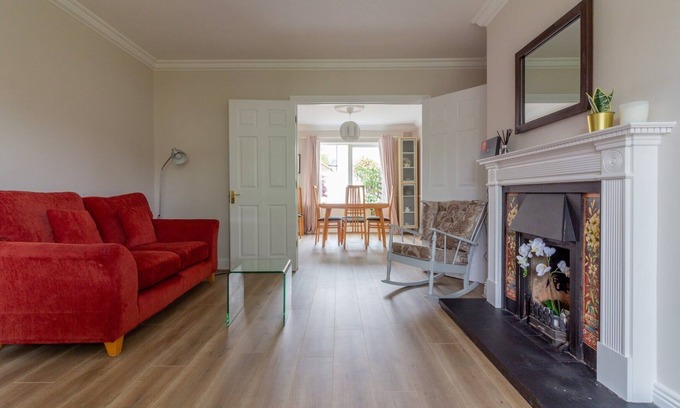 Sandyford Apartment | GuestReady - A charming place near Golf Centre