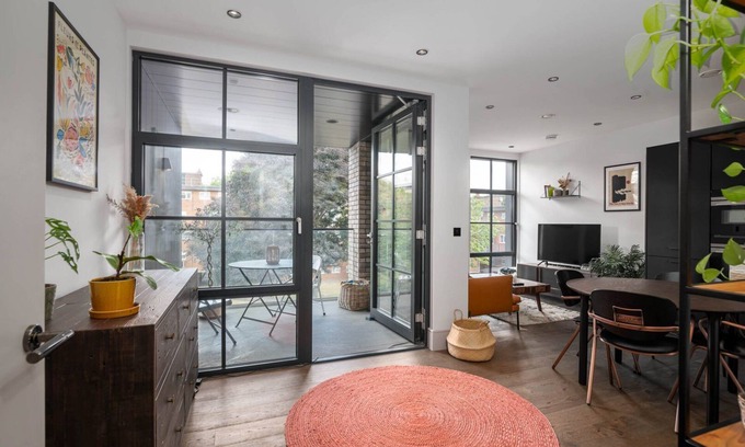 Hoxton Apartment | GuestReady - Industrial Flat near Shoreditch Park
