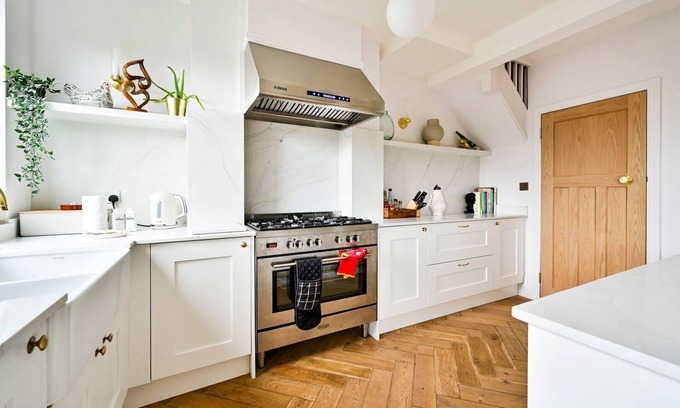 Tulse Hill House | GuestReady - Modern haven with garden in Brixton