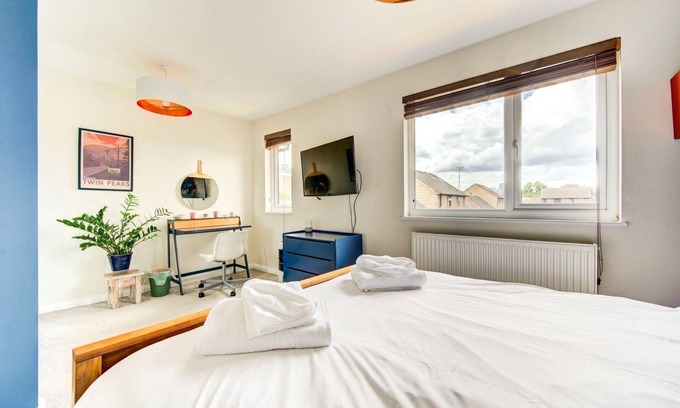 Rotherhithe House | GuestReady - Pacific West Coast in Canada Water