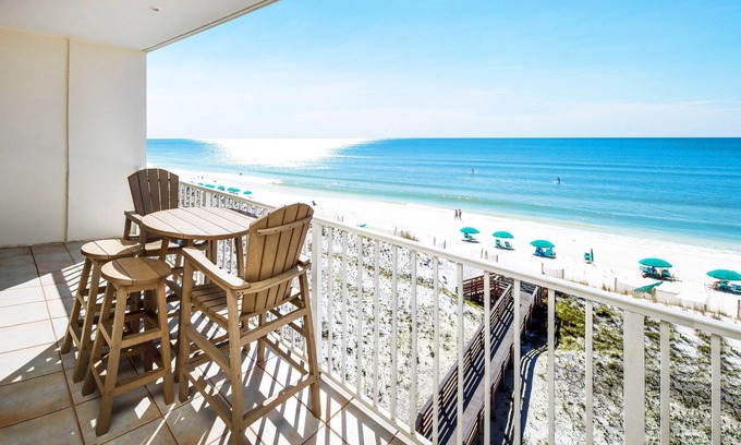 Fort Walton Beach - Destin Condo | Gulf Dunes 616 Amazing Top Floor Beach View Sleeps 10 Covered Parking Free Bch Svc