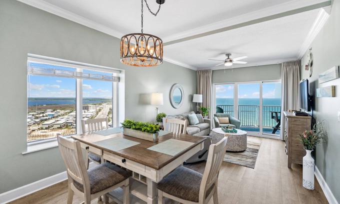 Gulf Shores Condo | GULF FRONT 3 bed/2 bath* Corner unit *WALK to The Hangout* 19th floor