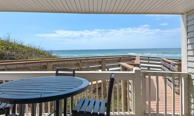 Seacrest Condo | Gulf Front, Amazing Views, Beach Setup, Bare Feet Retreat + FreeTickets!