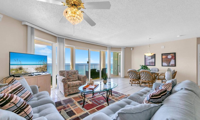 Long Beach Condo | ☀️Gulf Front-Balcony-Pool-Long Beach Resort #2-1206☀️