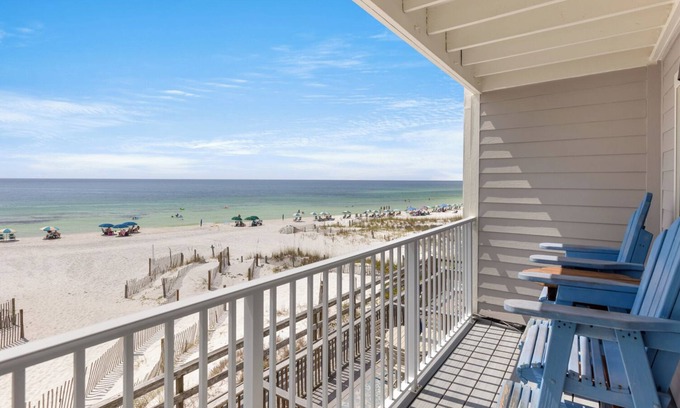 Seagrove Beach Condo | Gulf Front - Beach Chairs - Seagrove Beach!