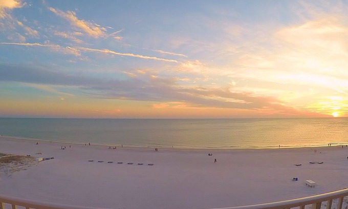 Madeira Beach Condo | GULF FRONT BEACH CONDO SUMMER SPECIALS Stunning Balcony Beachfront POOL SUNSETS