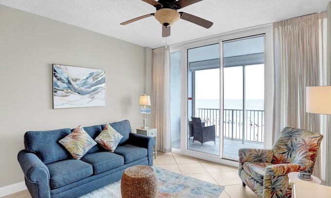 Gulf Shores Condo | Gulf Front Condo | Hot Tub Access! | Liquid Life