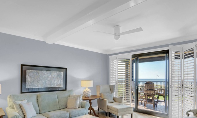 Orange Beach Condo | Gulf Front Condo | Outdoor Pool & Grill!