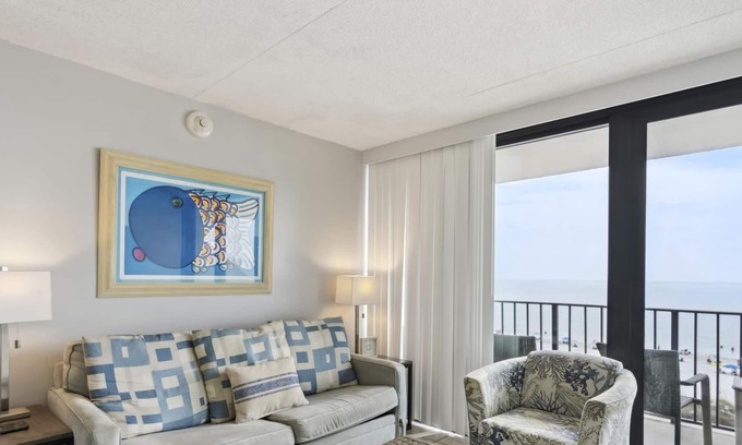 Gulf Shores Condo | Gulf Front Condo | Outdoor Pool & Grill