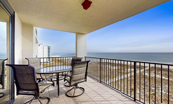 Orange Beach Condo | Gulf-Front Condo w/Beach Access, Balcony, WiFi & Shared Pools/Hot Tubs/Tennis