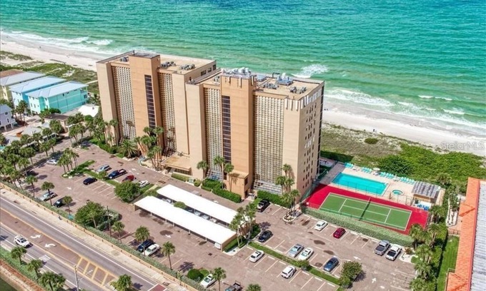 Indian Rocks Beach Condo | GULF FRONT INDIAN ROCKS BEACH, REFLECTIONS VACATION CONDO