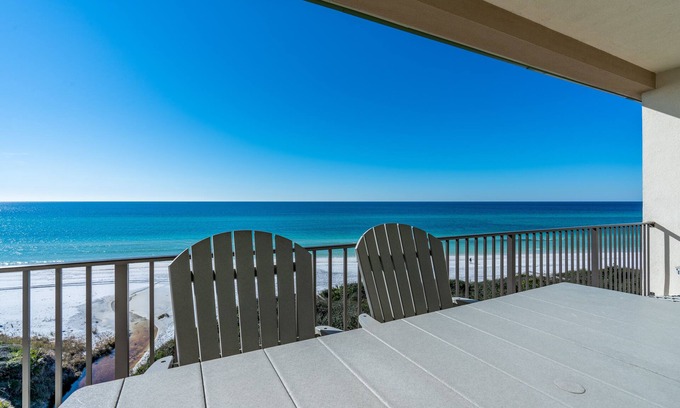 Seagrove Beach Condo | Gulf-Front, Lovely Views & Modern Décor, Sleeps 12 + Free Attraction Tickets!