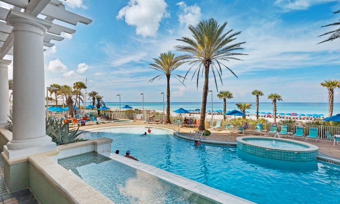 Panama City Beach Condo | 🏖️Gulf FRONT Pool - 1BR Bunk Boardwalk 1406🏖️