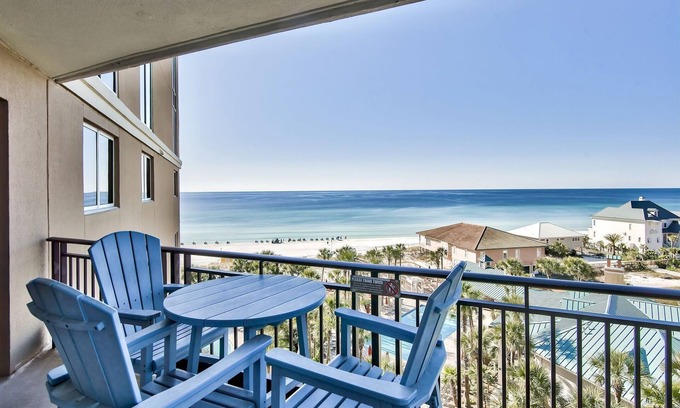 Sandestin Condo | Gulf Front ~ Private Balcony ~ Seasonally Heated Pool