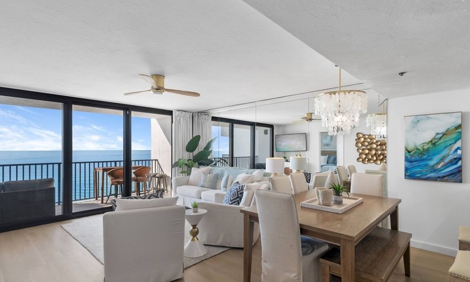 Beach District Condo | GULF FRONT renovated condo with Stunning Views 'Casa del Mare'