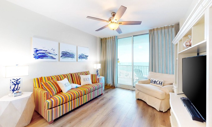 Gulf Shores Condo | Gulf-Front Retreat Perfect For Couples w/Shared Pool & Hot Tub, Free WiFi, & W/D