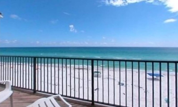 Santa Rosa Beach House | GULF FRONT! Sleeps 10