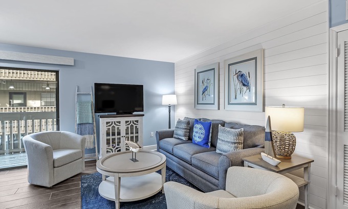 Gulf Shores Condo | Gulf Shores Direct Beach Access | Outdoor Pool | Ocean View | My Beach Getaways
