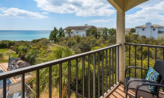 Seagrove Beach Condo | Gulf Side & overlooks Pool in Seagrove , Sleeps 6 + Free Attraction Tickets!