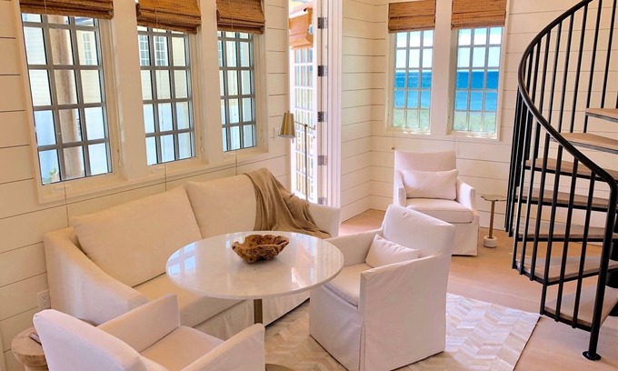 Rosemary Beach House | Gulf Views-Rosemary Beach Carriage House-2 FREE bikes-Heated Pool